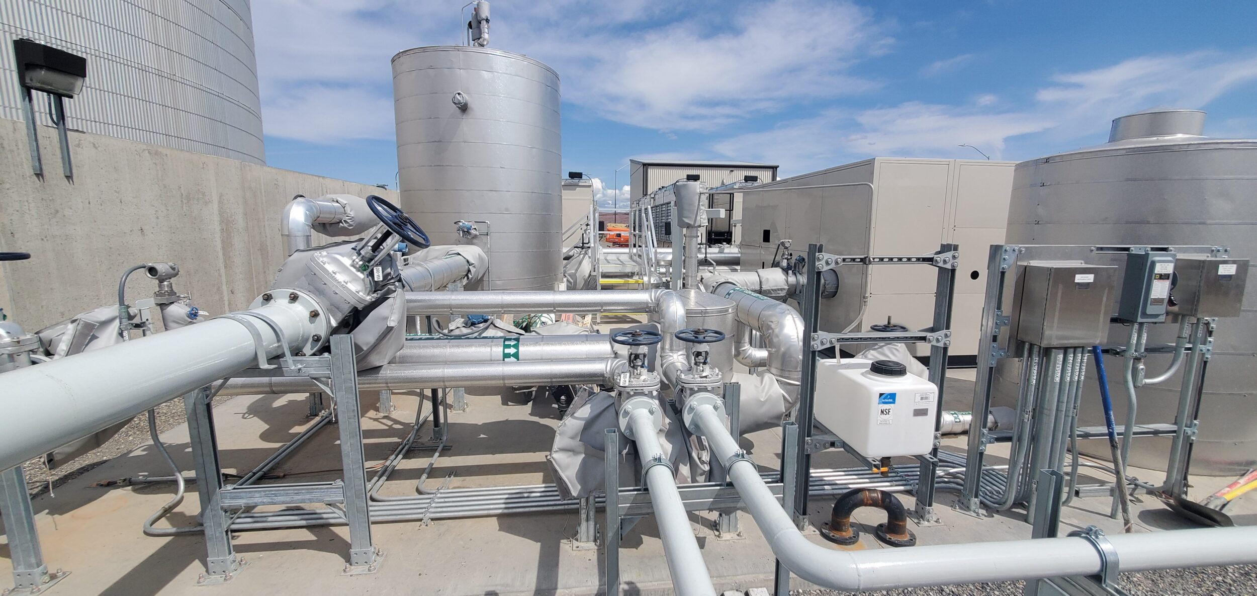 Sargent & Lundy developed the design for two steam strippers to support the effluent treatment facility at the U.S. Department of Energy's Hanford Site.