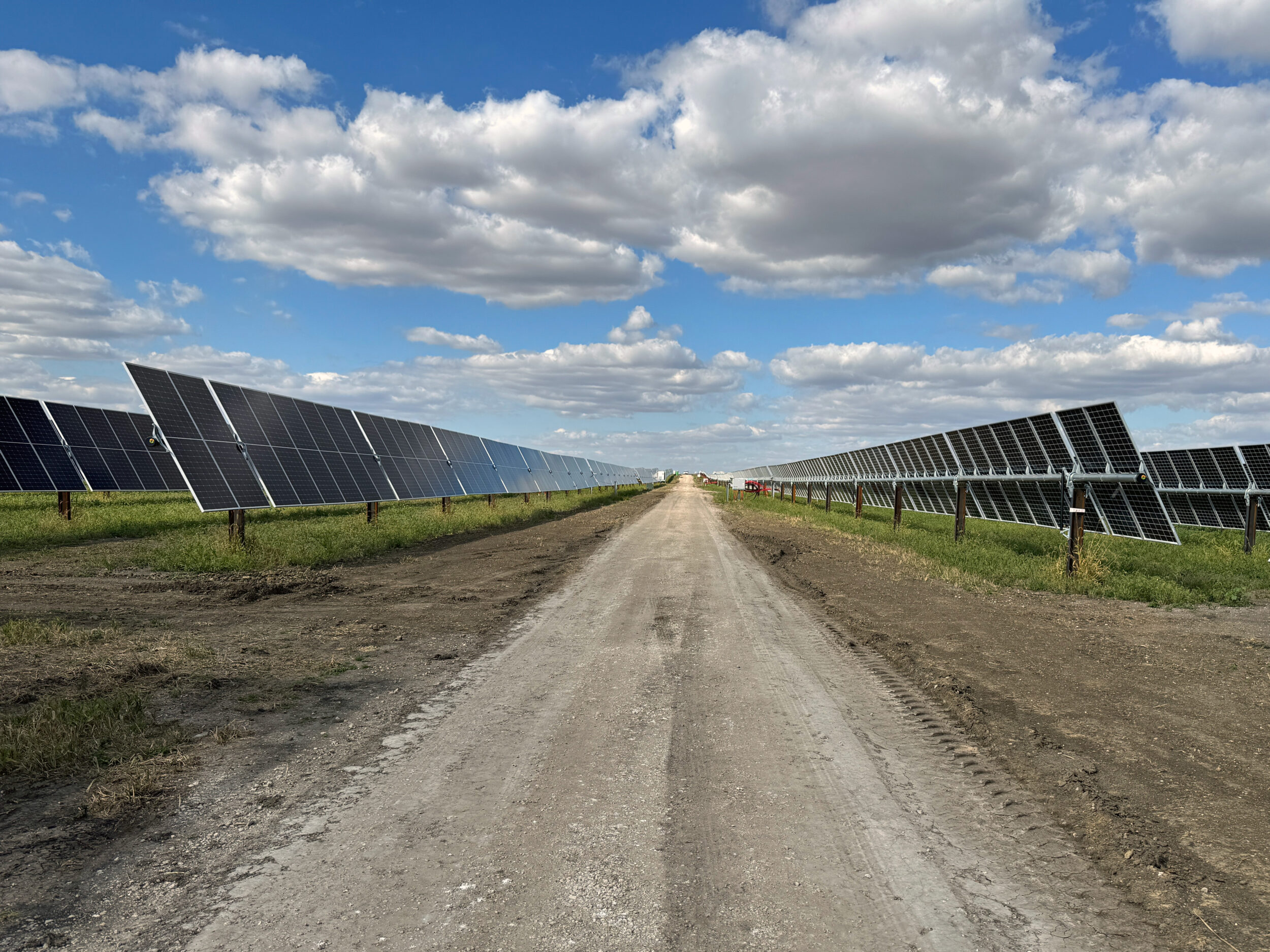 Creative Approach Cuts Connection Queue for Illinois Solar Project